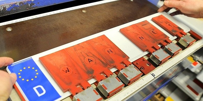 WAN - Autokennzeichen--656x240.jpg