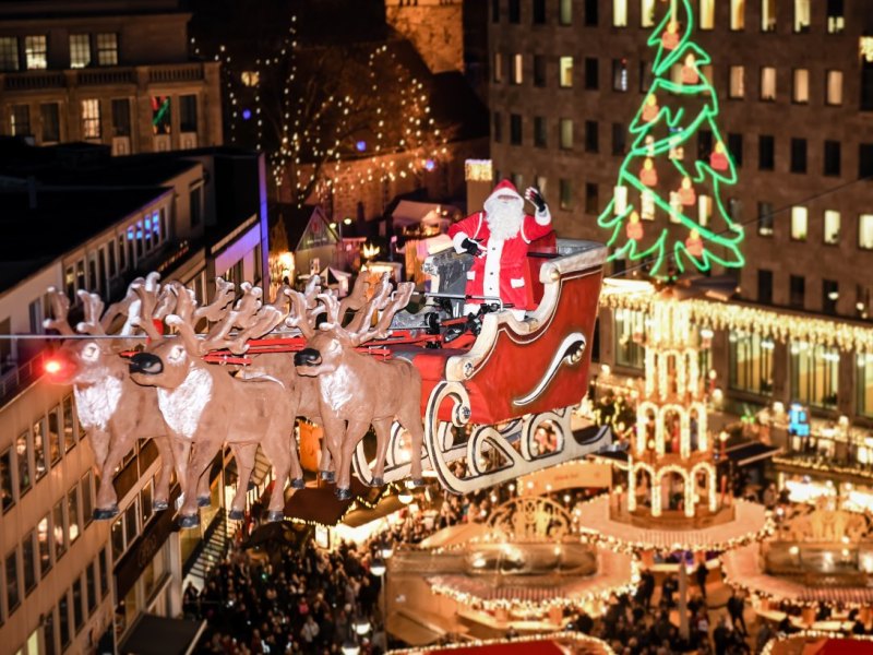 fliegender-weihnachtsmann-bochum.JPG