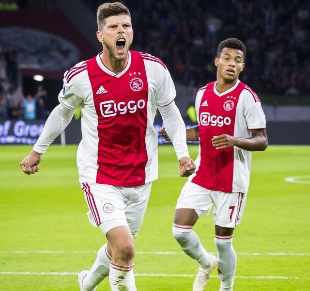 klaas-jan-huntelaar-fc-schalke-04