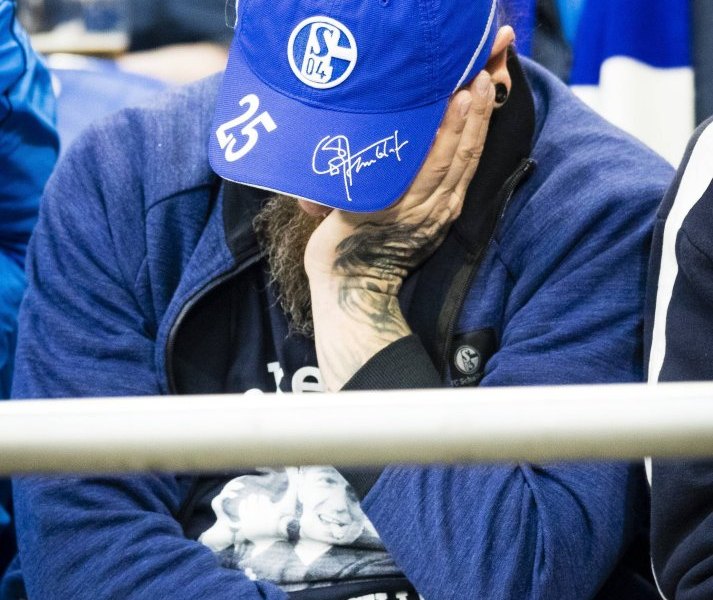 schalke-fan.jpg