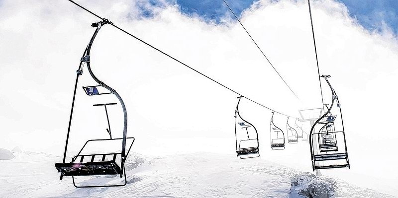 ski-lift-222878--656x240.jpg