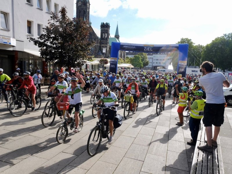 220801 WestLotto - NRW-Radtour (c) Bernd Hegert.jpeg