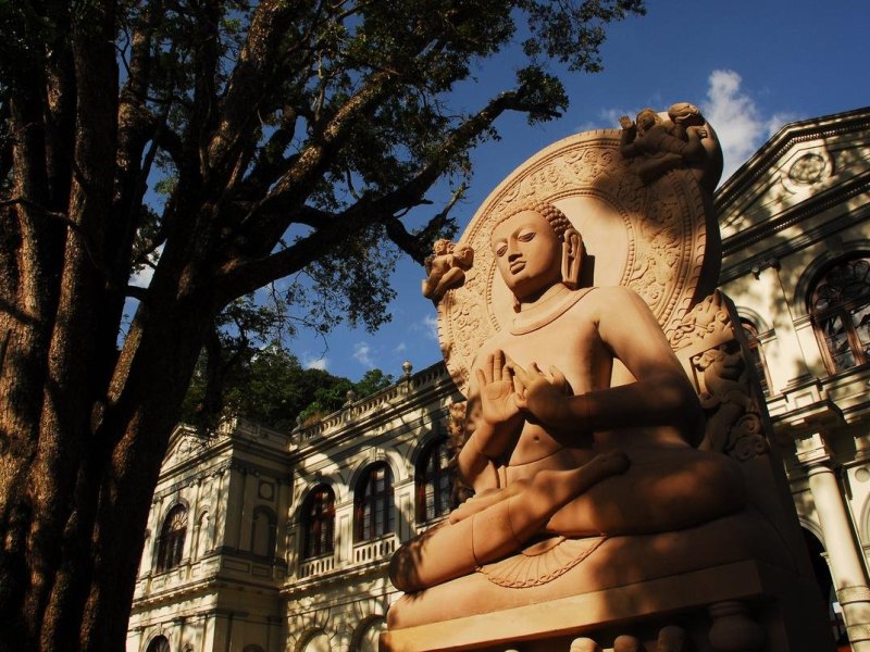 Buddha-Statue in Kandy