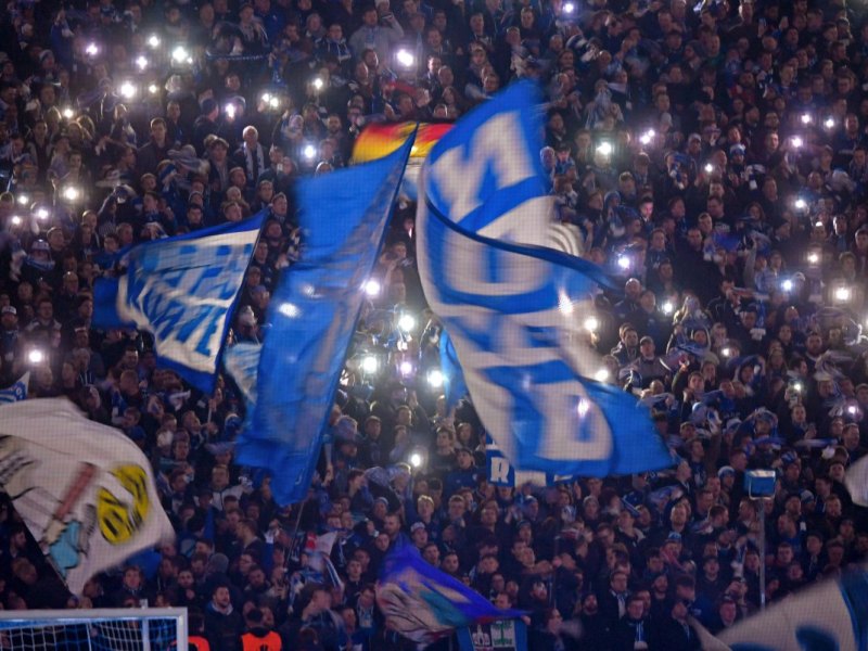 FC-Schalke-04-Fans