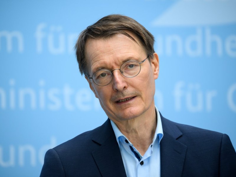 Karl Lauterbach Impfung Corona