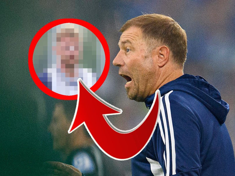 Frank Kramer schaut erschrocken auf Ralf Fährmann.