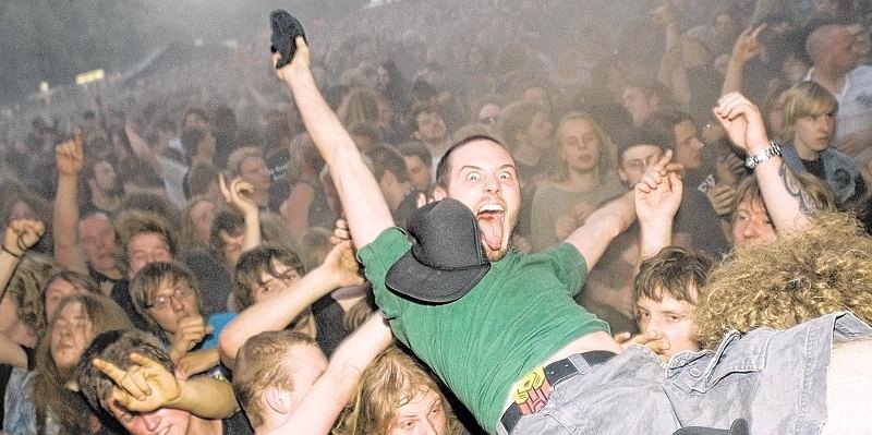 28_ Pfingst Open Air im--656x240.jpg