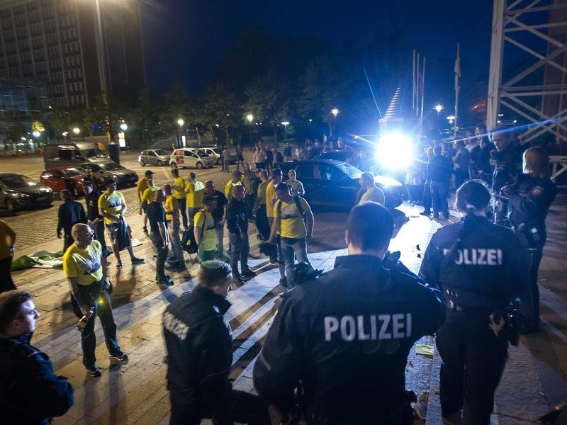 4700676_1_Wahl-Nazi-Demo-Menne-8689.jpg?version=1401052611