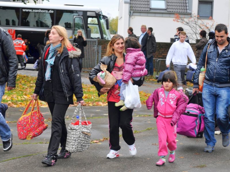 Ankunft der Roma aus Serbien.jpg