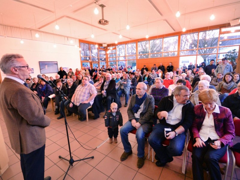 Asyl-Info-Duisburg_Neuenkamp