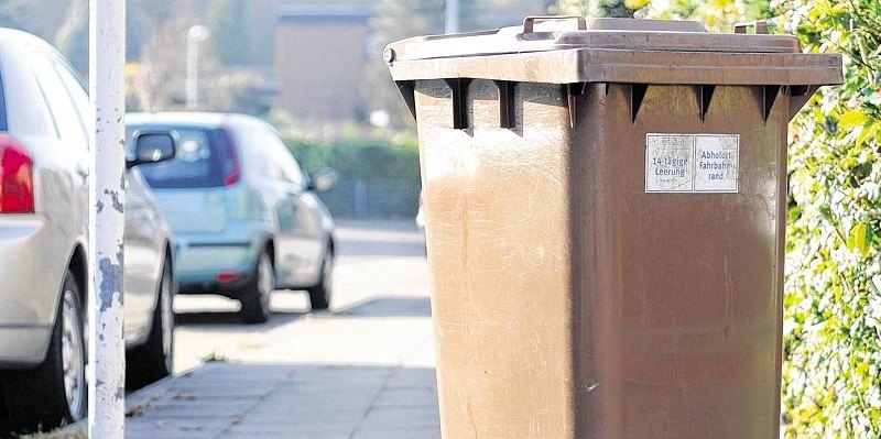 Braune Bio Mülltonne Bochum.jpg