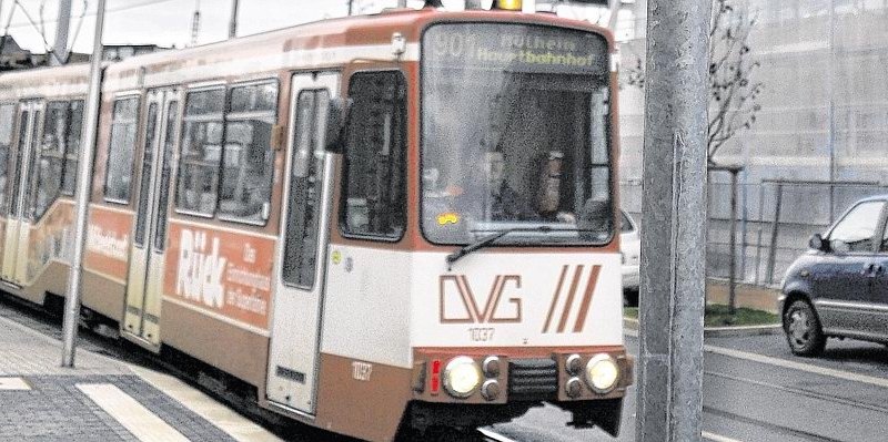 Die MVG Haltestelle Hochschule Ruhr West.jpg