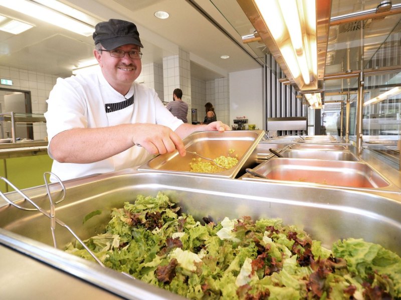 Die Mensa des Berufskolleg Duisburg-Neudorf_1.jpg