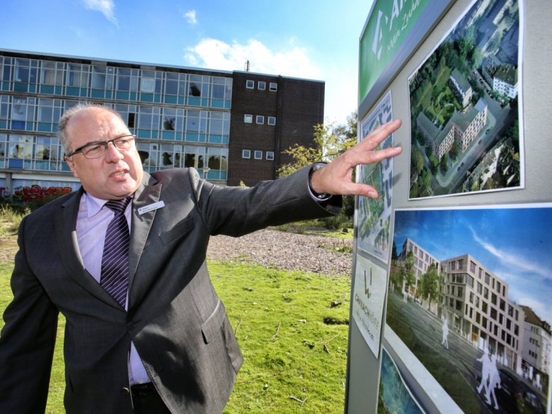 Dirk Miklikowski.JPG