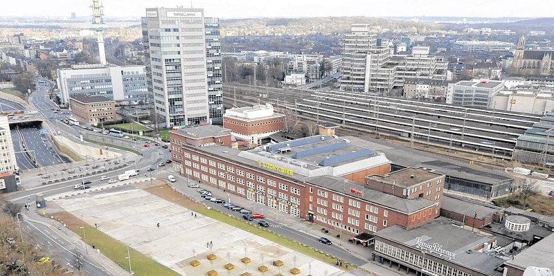 Duisburg, Bahnhofsvorplatz--656x240.jpg