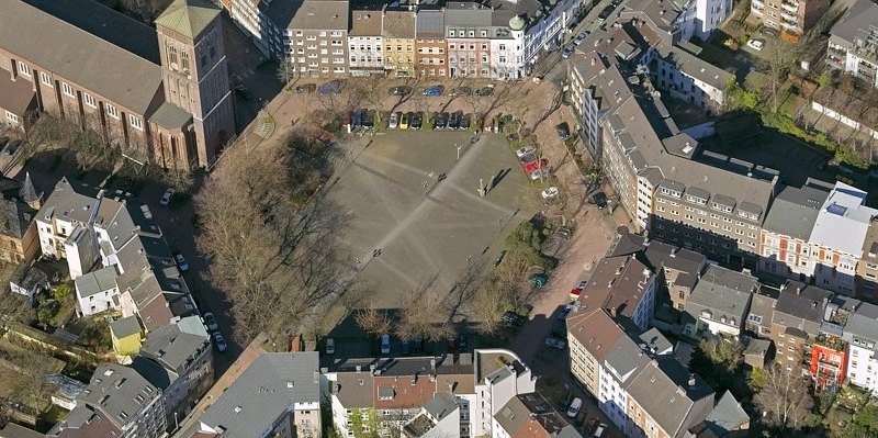 Duisburg Dellplatz.jpg