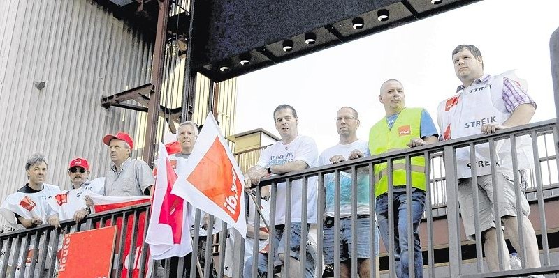 Duisburg, Schleuse Meiderich.jpg