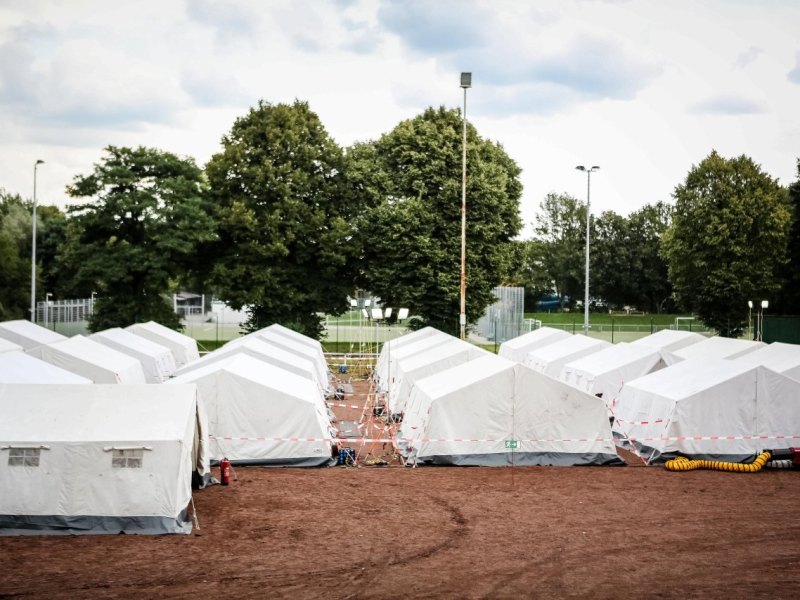 Duisburg Zeltlagerfür Flüchtlinge.jpg