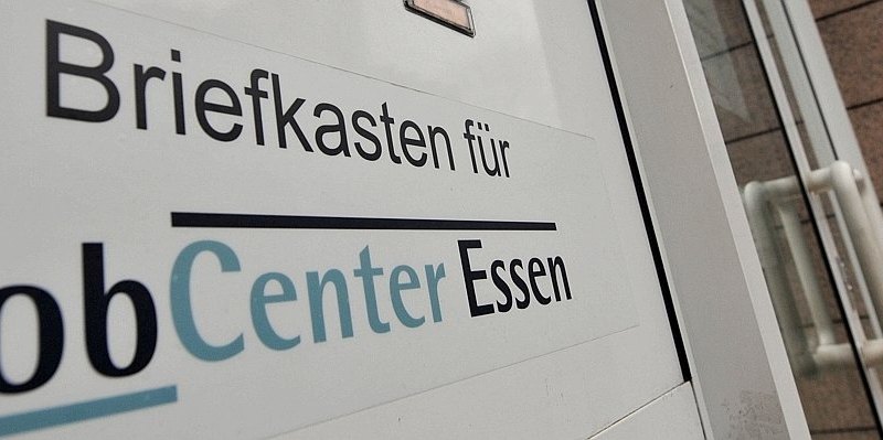 Essen Jobcenter Hartz IV Bescheide Ärgernis.jpg