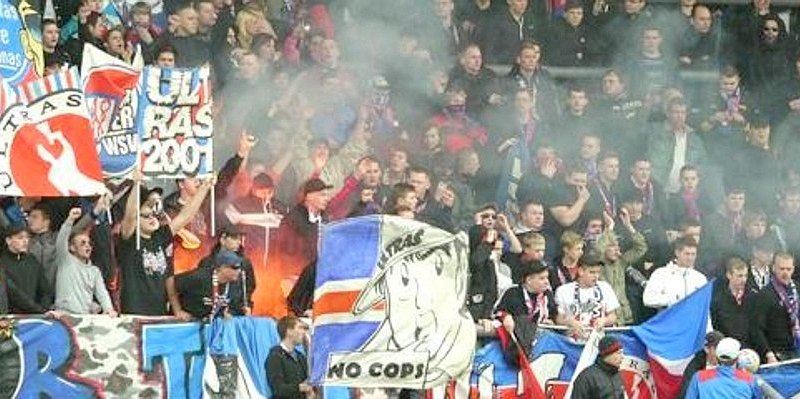 Fussball in Essen_53--656x240.jpg