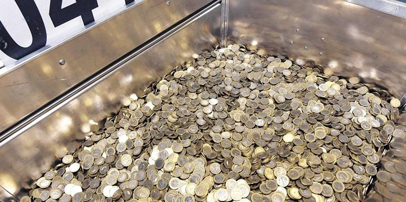 Geld in Oberhausen-kqeG--656x240@DERWESTEN.jpg