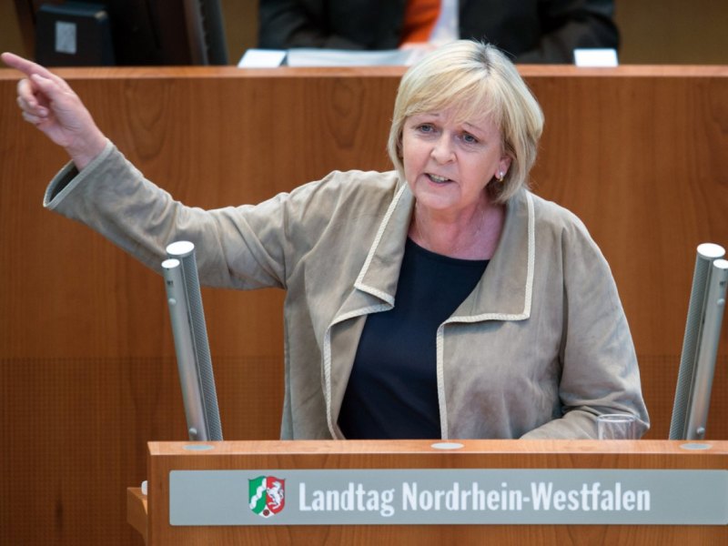 Hannelore-Kraft-Flüchtlinge.jpg