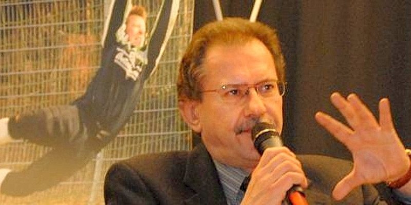 Kreisvorsitzender des Fußballkreises Herne Reinhold_0--656x240.jpg