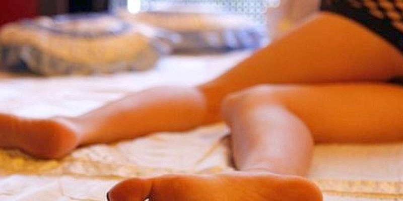 Mit Buch ueber _Sudfass_ will--656x240.jpg