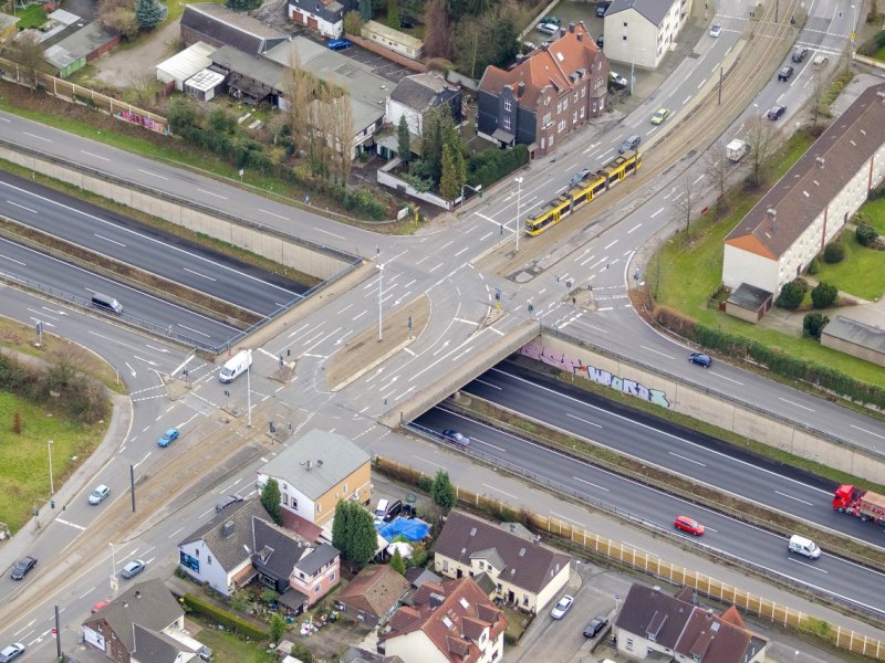 Muelheim A40 Luftbild.jpg