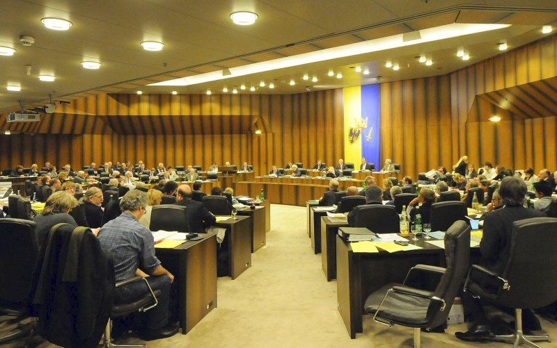 Ratssitzung im Rathaus Essen.jpg