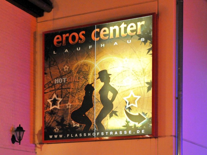 Razzia der Polizei im Rotlichtviertel.jpg