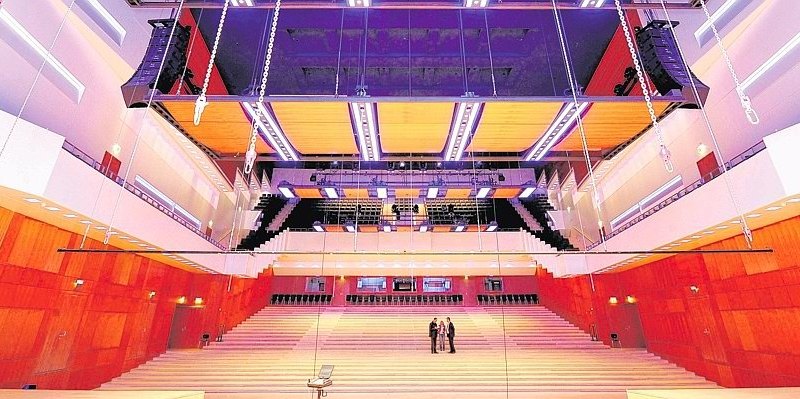 Rundgang durch die Mercatorhalle in--656x240.jpg