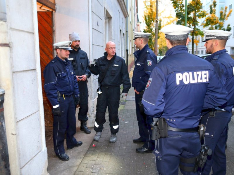 Schlag gegen die Schrott-Immobilien-Mafia.jpg