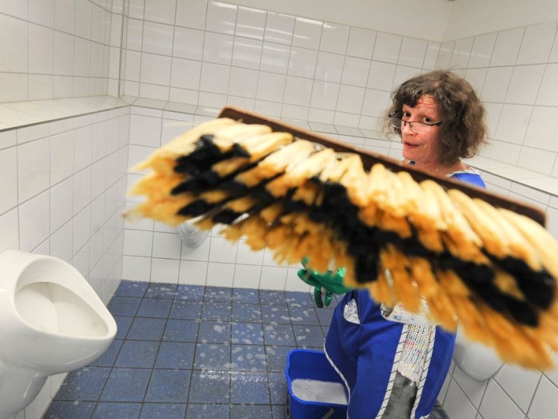 Toilettenreinigung_0.jpg