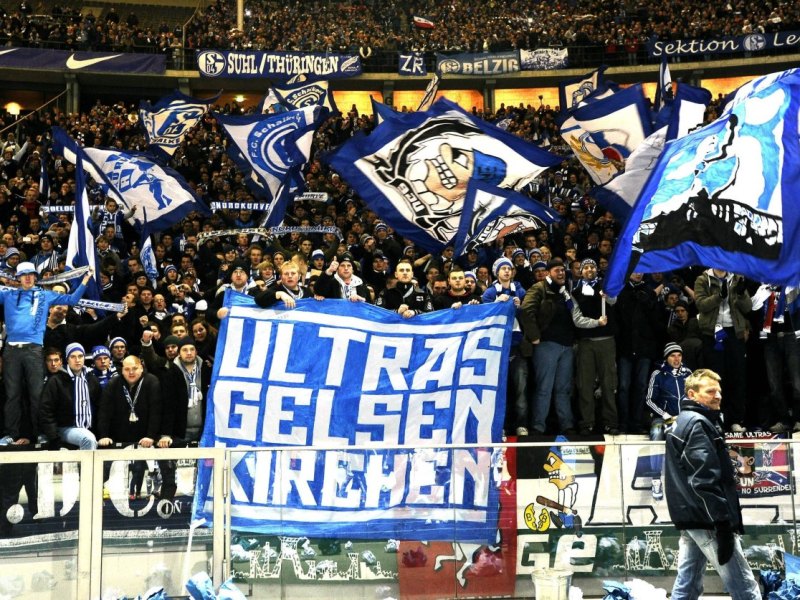 Ultras-Gelsenkirchen-Schalke.jpg