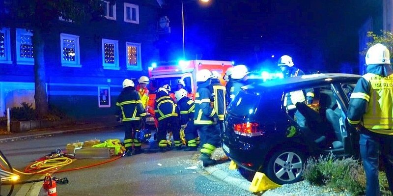 Unfall Kreisel Düsing Straße_0--656x240.jpg