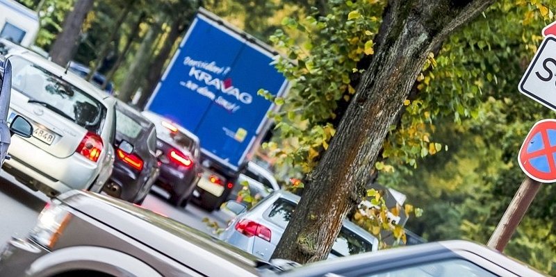 Verkehrsituation Mülheim Elterntaxi.jpg