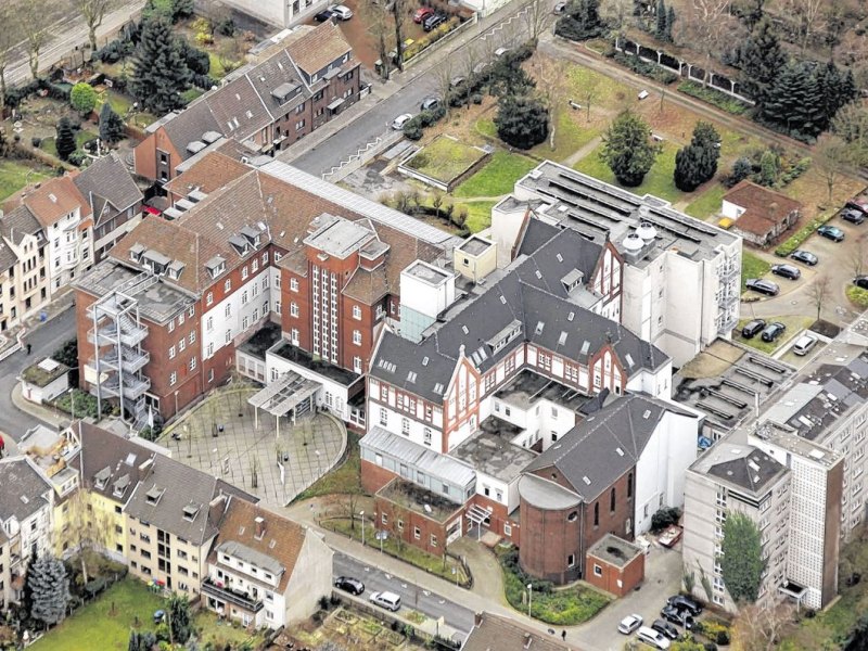 katholisches St. Elisabeth Krankenhaus Oberhausen Luftbild.jpg