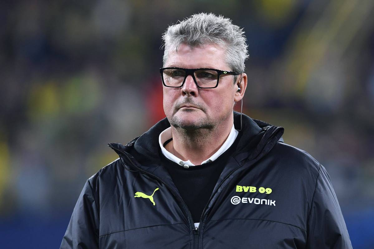 Borussia Dortmunds Stadionsprecher und Klublegende Norbert Dickel.