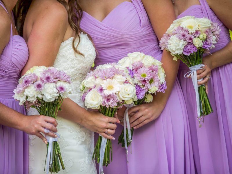 Eine Braut eine gute Freundin nicht zu ihrer Hochzeit eingeladen – weil sie eine kinderlose Feier haben wollte. (Symbolbild)
