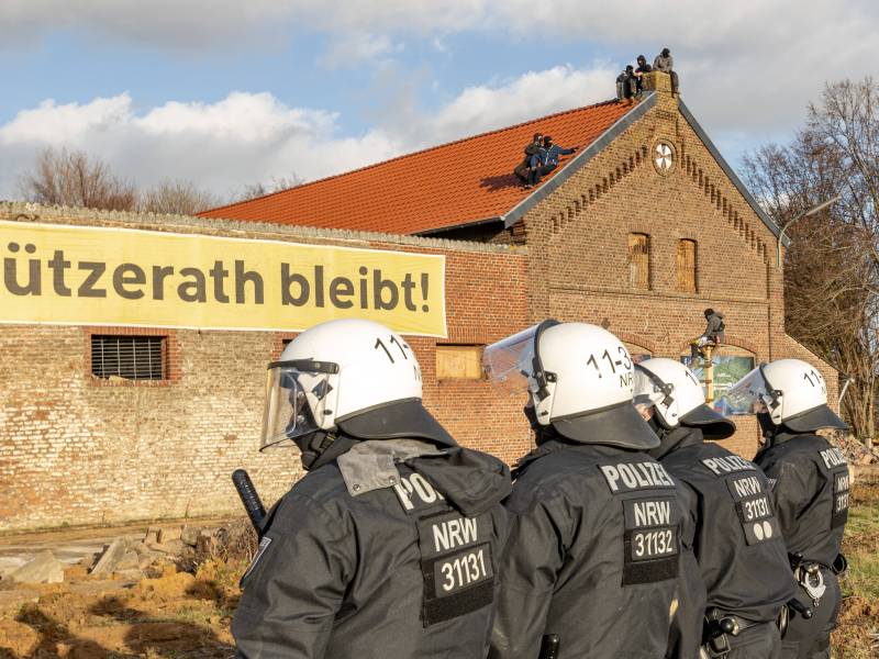 In einem offenen Brief fordern 200 Prominente den Stopp der Räumung.