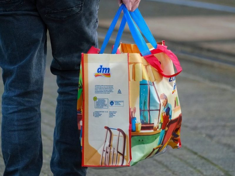 dm Einkaufstasche Kunde