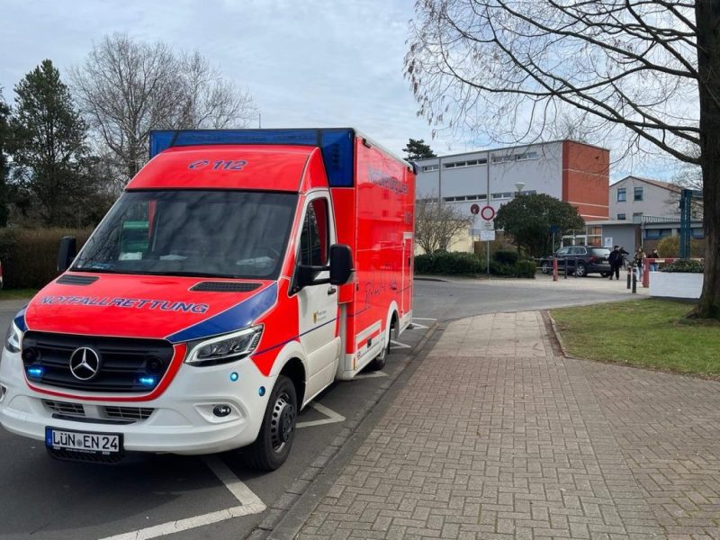 Bergkamen Gesamtschule Rettungswagen
