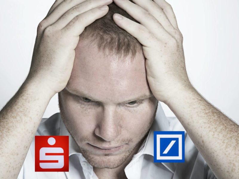 Sparkasse, Deutsche Bank und Co. Logos und Mann hält sich den Kopf
