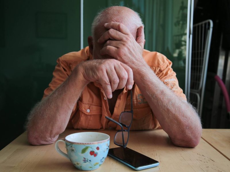 Wer aus gesundheitlichen Gründen nicht mehr arbeiten kann, wird unterstützt. Doch was muss für eine Erwerbsminderungsrente erfüllt sein?