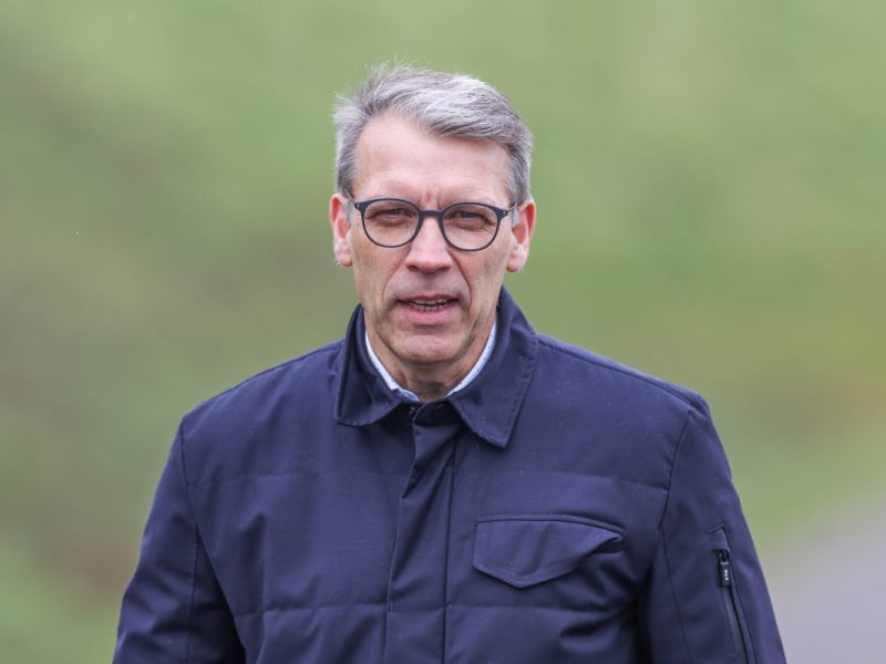 FC Schalke 04: Peter Knäbel spricht über die Pläne des Vereins.