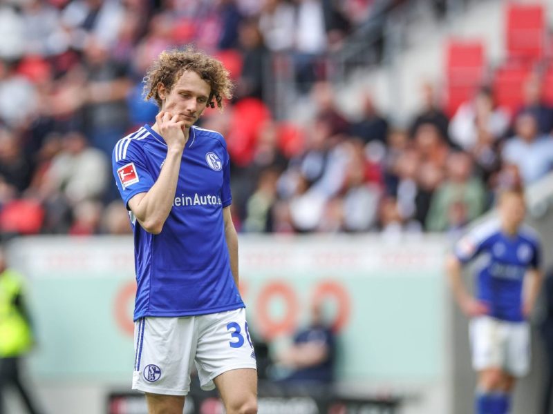 Ratlose Gesichter nach Freiburg - Schalke.