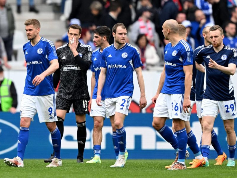 Dem FC Schalke 04 droht der zweite Abstieg in Folge.