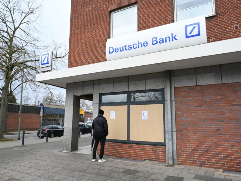 Deutsche Bank Duisburg Großenbaum Filiale