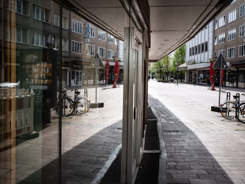 Duisburg Altstadt, Geschäfte